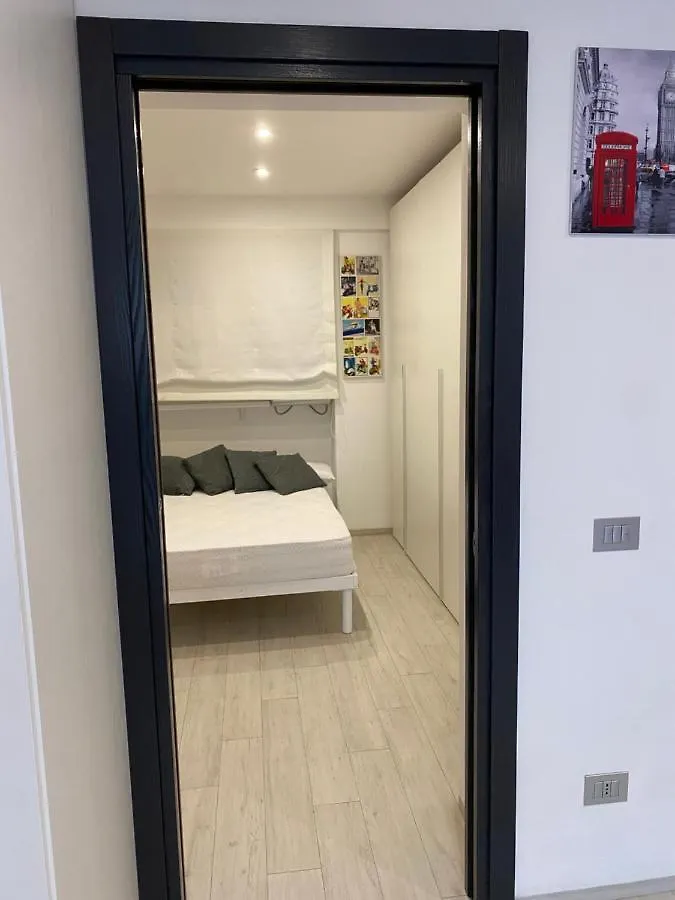 The Palace Modern Apartment Santo Stefano di Camastra