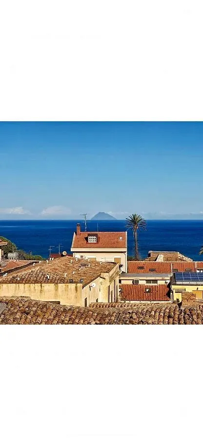 The Palace Modern Apartment Santo Stefano di Camastra Italia